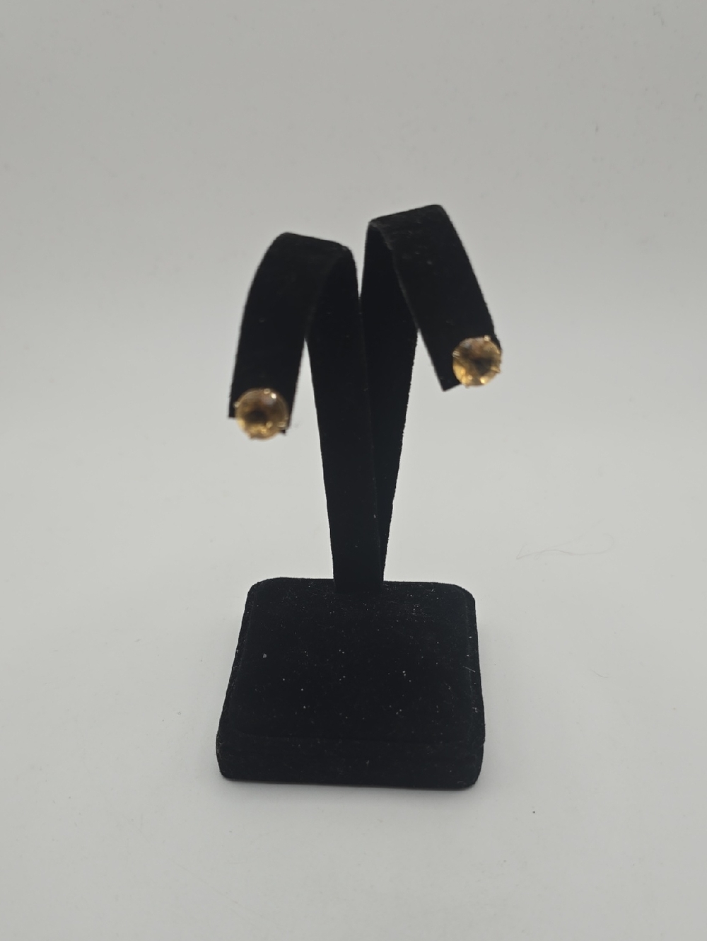 14k Gold Citrine Stud Earrings